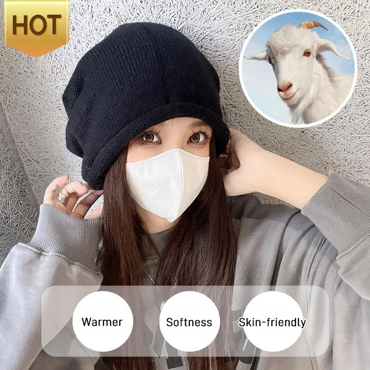 Gebreide Populaire Muts Om Het Kleine Gezicht Te Laten Zien 