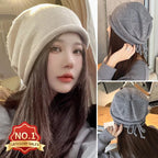 Gebreide Populaire Muts Om Het Kleine Gezicht Te Laten Zien 