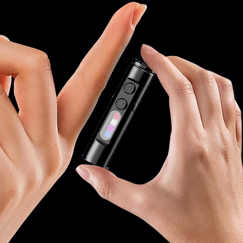 Mini portachiavi magnetico e ricaricabile Zaklamp