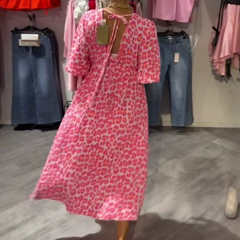 🔥 Abito con scollo a V e stampa da donna