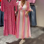 🔥 Abito con scollo a V e stampa da donna