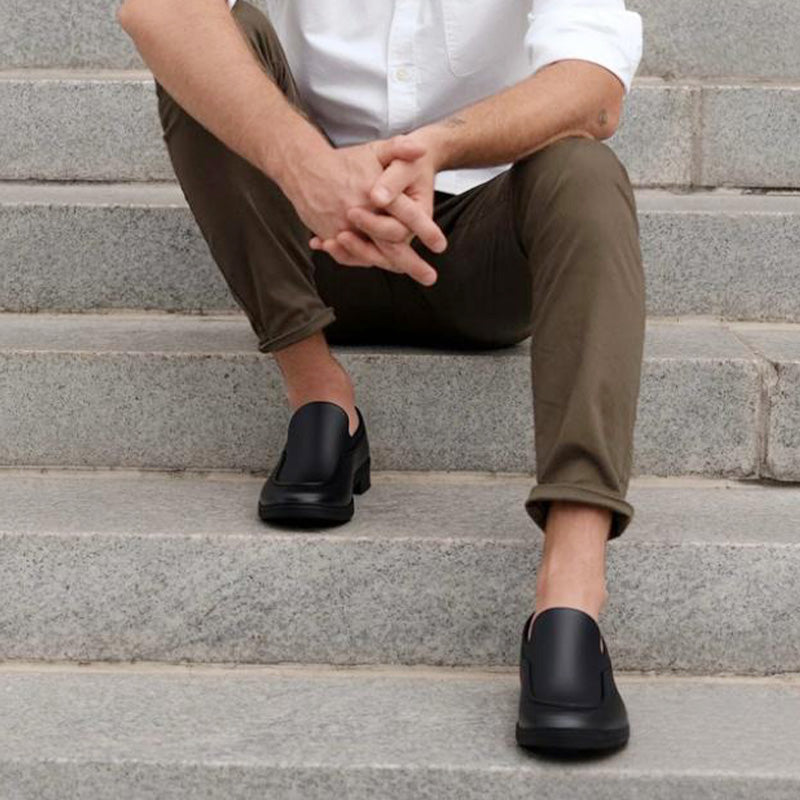 Pantofole casual larghe e traspiranti da uomo