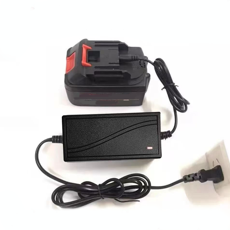 Caricabatterie universale